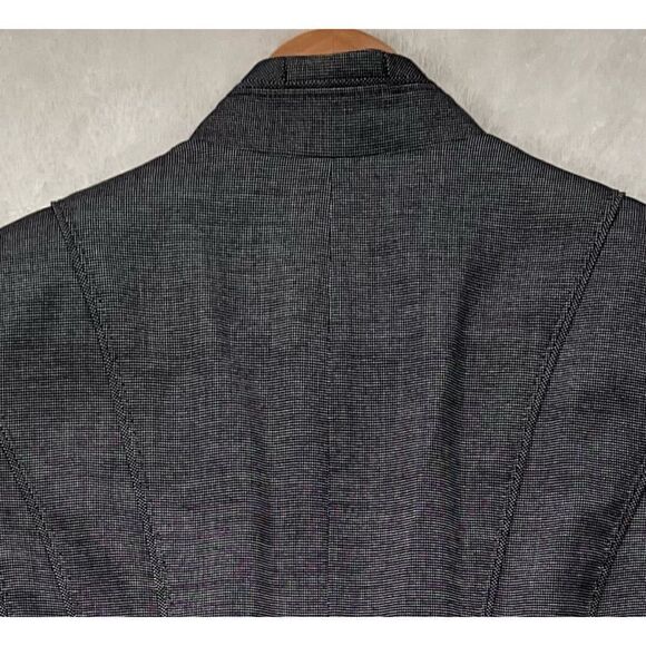 White House Black Market WHBM Cropped Blazer, Size 4 - Picture 7 of 12